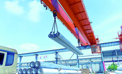 趕訂單 忙生產(chǎn)